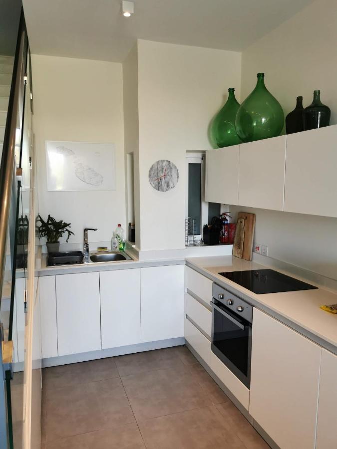 Duplex Maisonette With Heated P-Pool And Jacuzzi سانت جوليان المظهر الخارجي الصورة